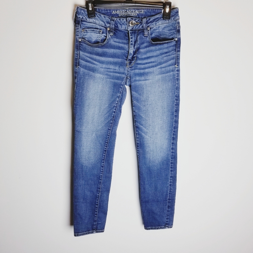 American Eagle Outfitters stretch skinny jeans